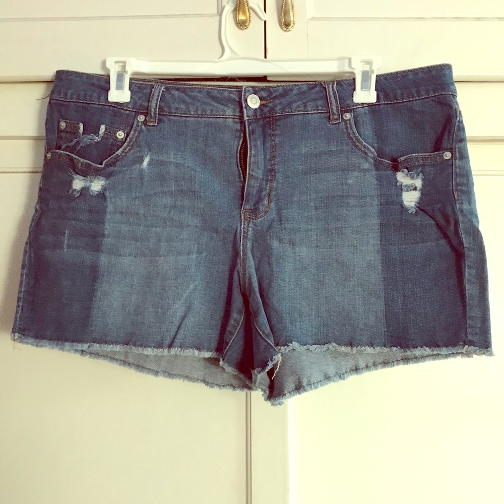 Plus size Jean shorts!
